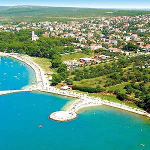 https://apartments-vinka-sveti-filip-i-jakov.hotelinzadar.com
